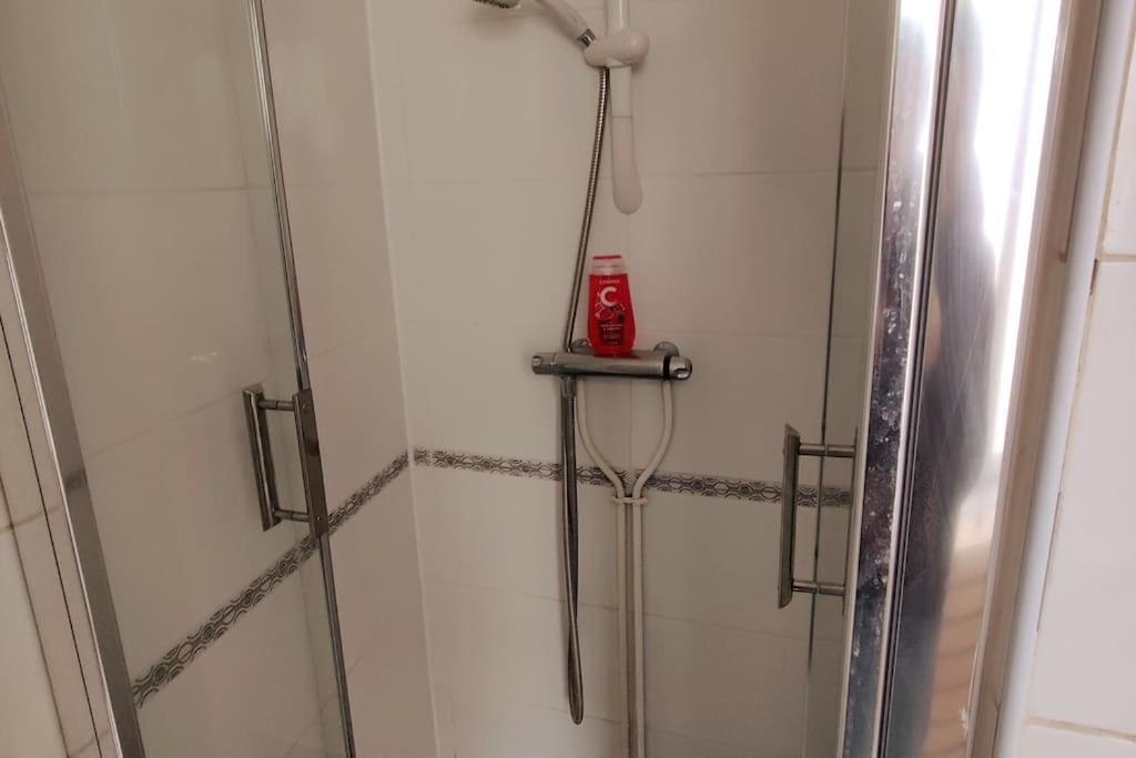 Logement Entier Proche Tribunaux Douai Luaran gambar
