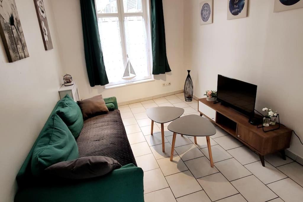 Logement Entier Proche Tribunaux Douai Luaran gambar